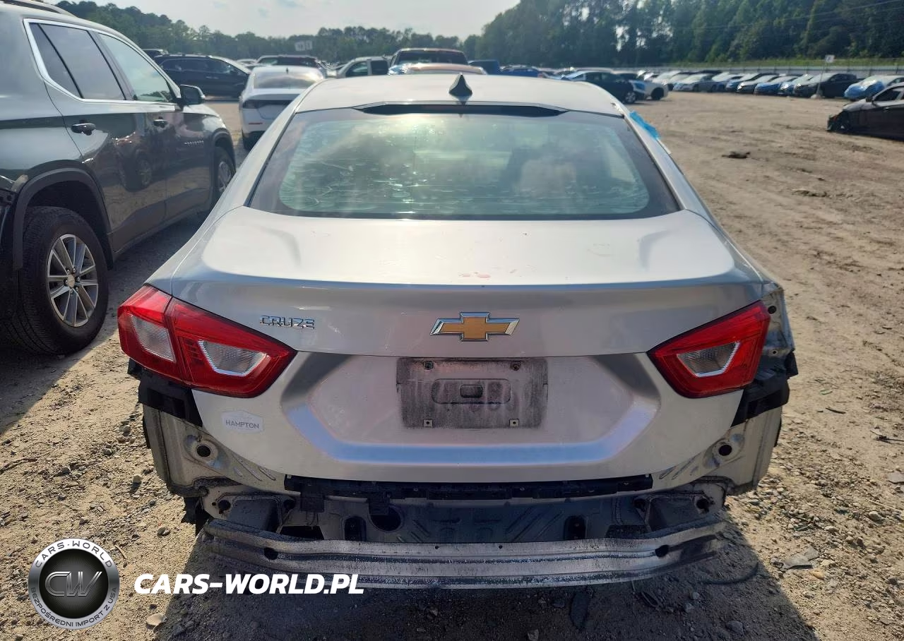 2017 Chevrolet Cruze Ls VIN:1G1BC5SM5H7160786 - 6