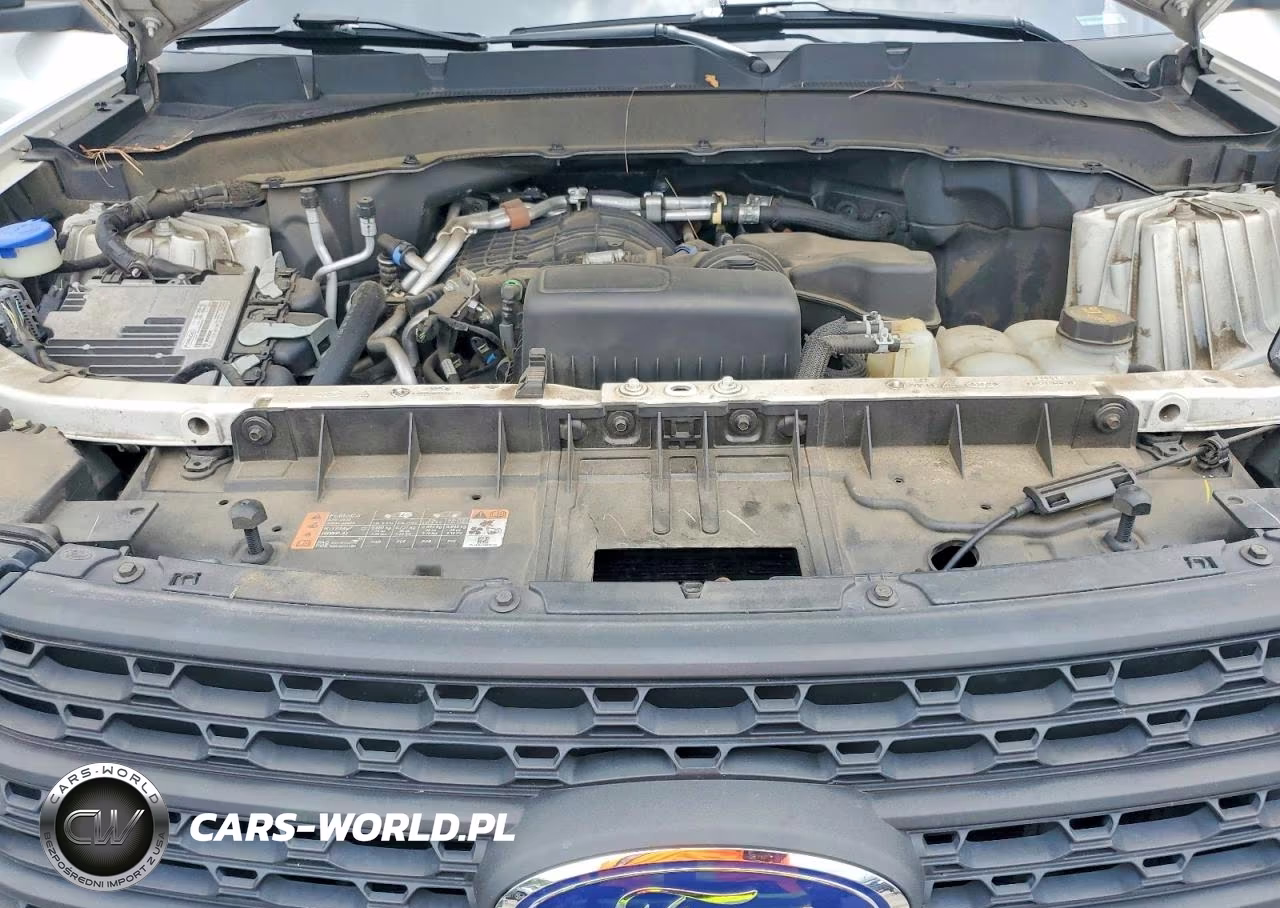 2022 Ford Explorer VIN:1FMSK8BBXNGB20978 - 11