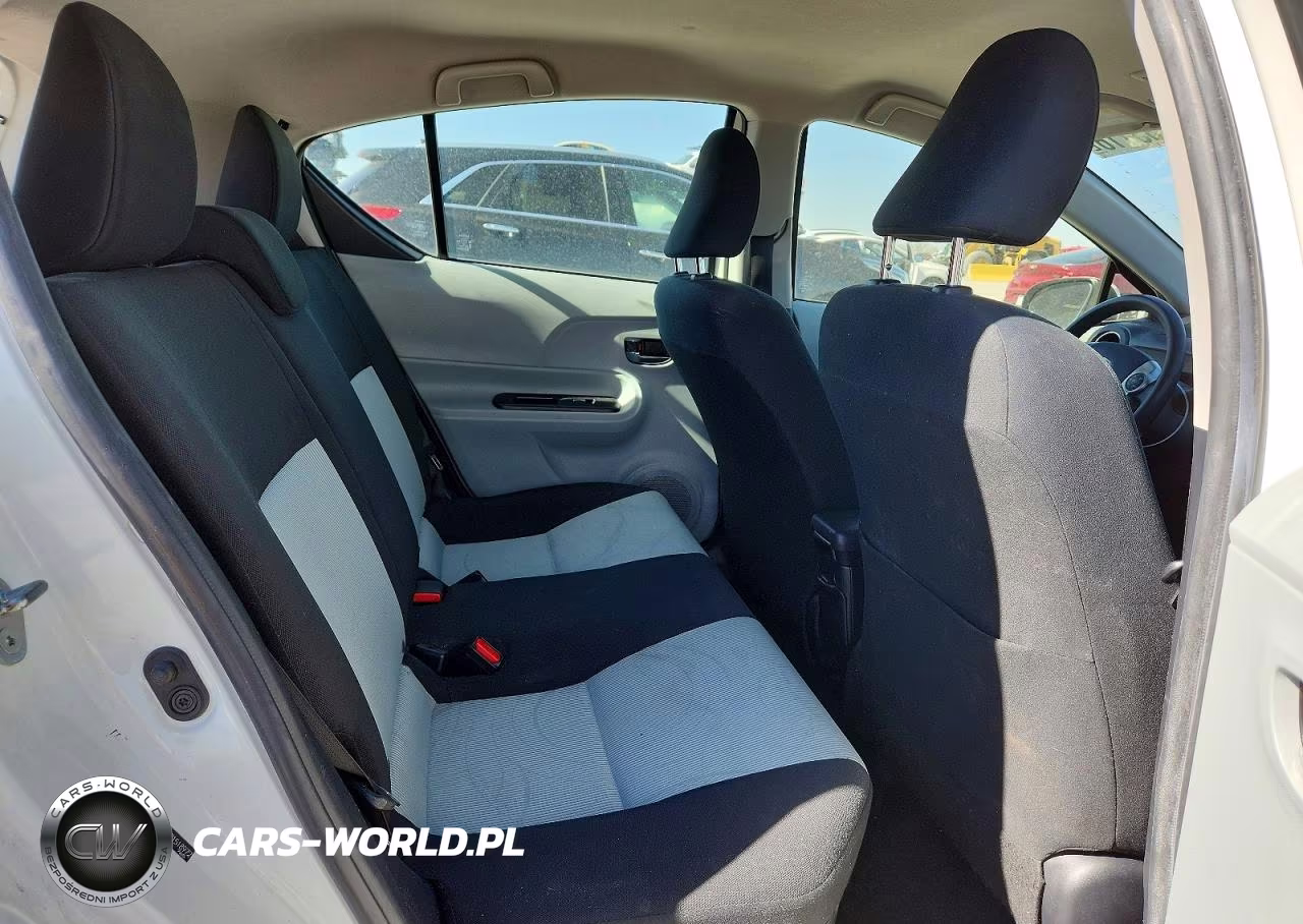 2012 Toyt Prius C VIN:JTDKDTB32C1518972 - 10