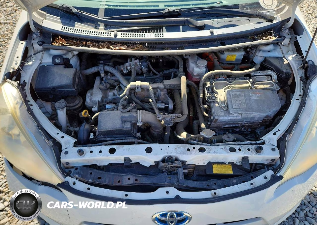 2012 Toyt Prius C VIN:JTDKDTB32C1518972 - 11