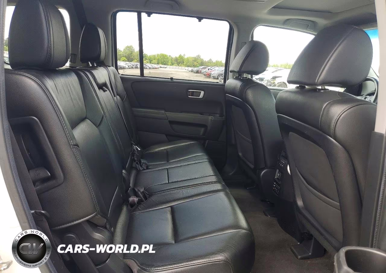 2012 Honda Pilot Touring VIN:5FNYF4H98CB084845 - 11