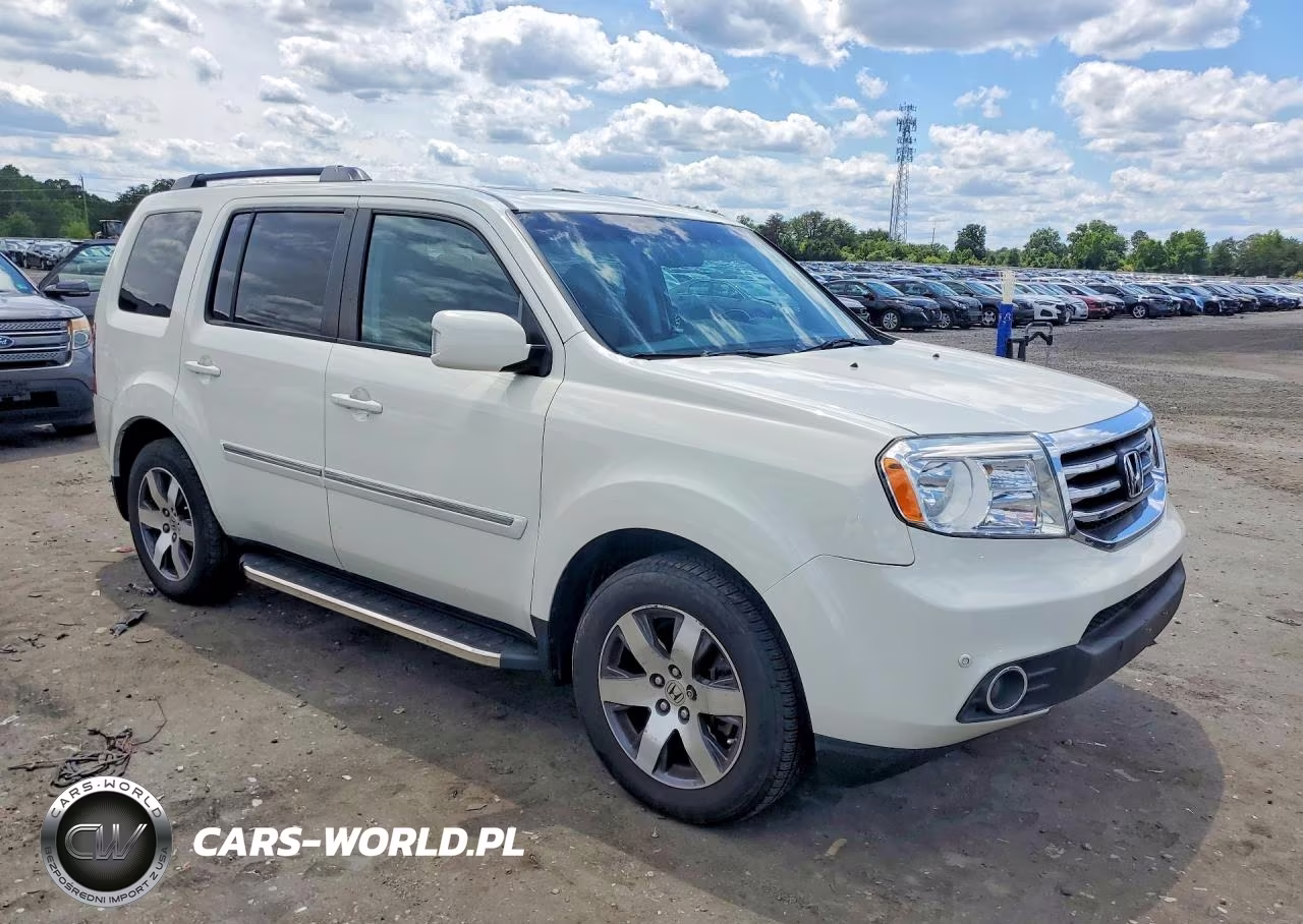 2012 Honda Pilot Touring VIN:5FNYF4H98CB084845 - 4