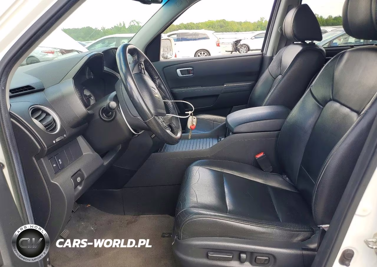 2012 Honda Pilot Touring VIN:5FNYF4H98CB084845 - 7