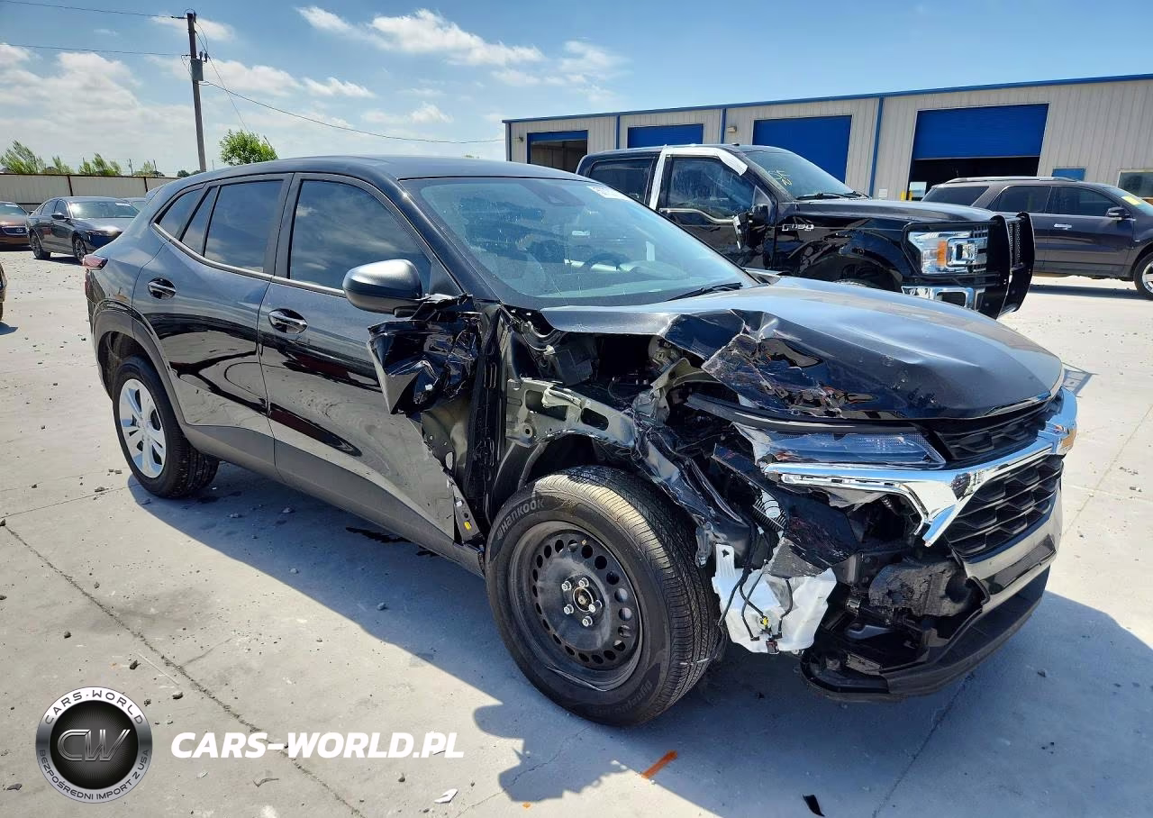2026 Chevrolet Trax Ls VIN:KL77LFEP2TC125855 - 4