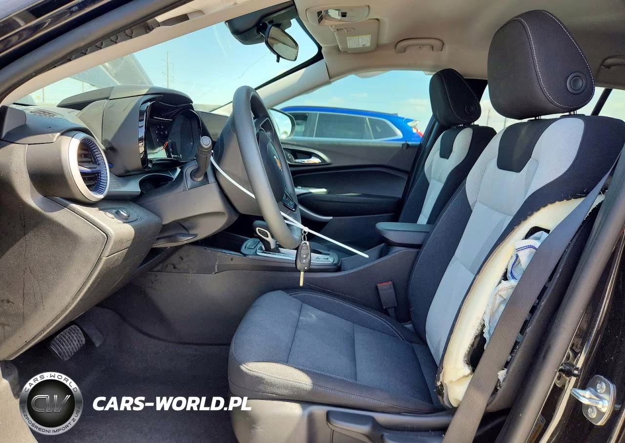 2026 Chevrolet Trax Ls VIN:KL77LFEP2TC125855 - 7