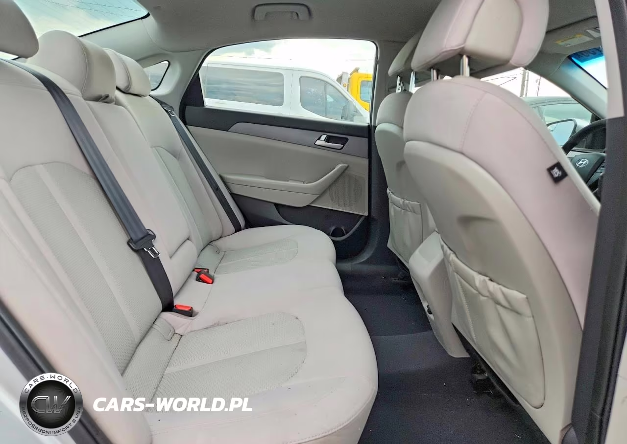 2016 Hyundai Sonata Se VIN:5NPE24AF5GH361294 - 10