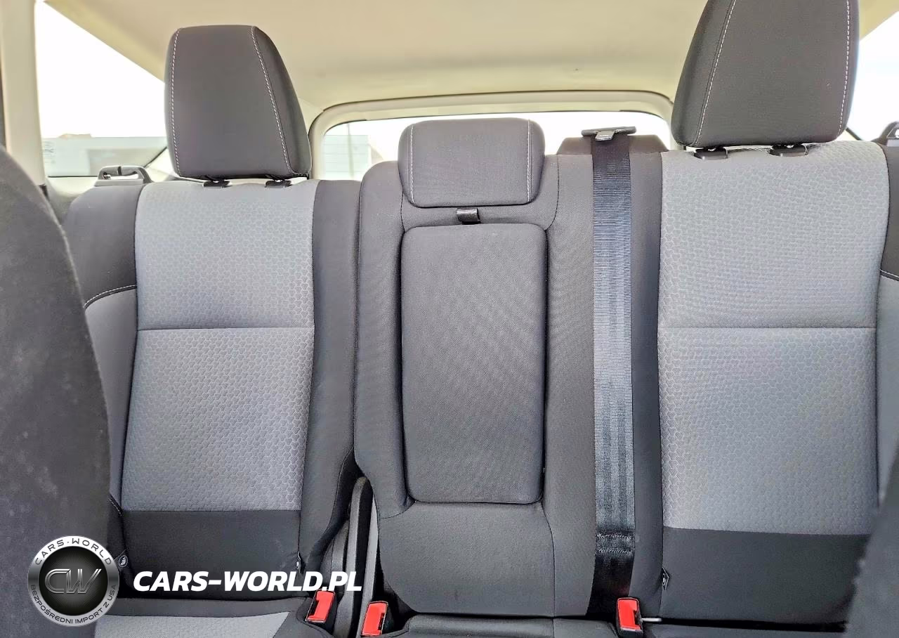 2019 Ford Escape Se VIN:1FMCU9GD0KUB64368 - 10