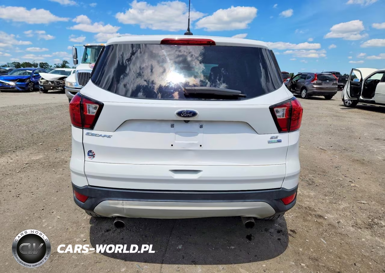 2019 Ford Escape Se VIN:1FMCU9GD0KUB64368 - 6