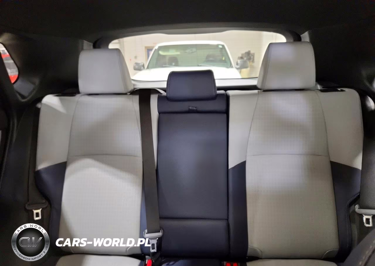 2023 Subaru Solterra Premium VIN:JTMABABA5PA027158 - 10