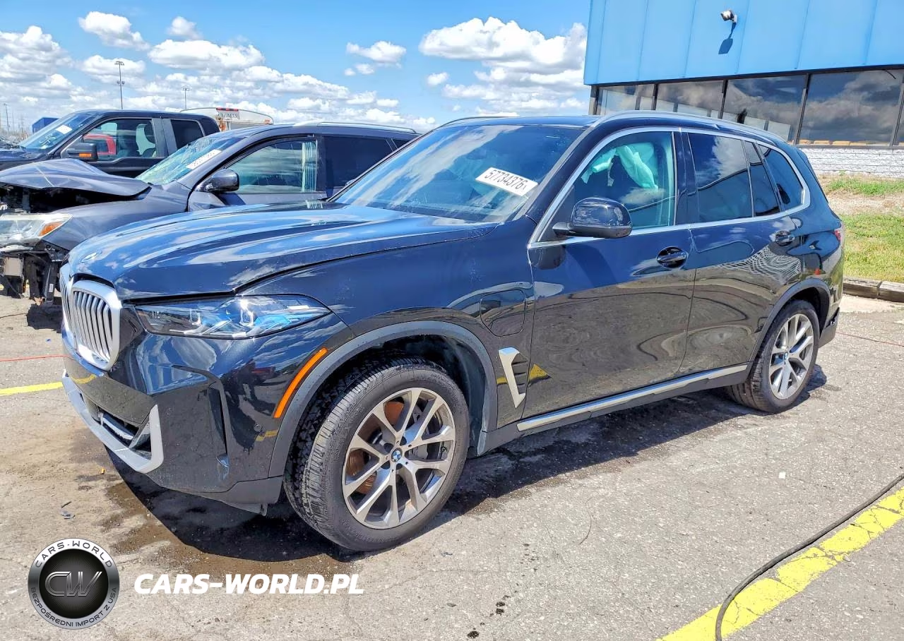 2026 BMW X5 xDrive50E – zdjęcie 1 z 13
