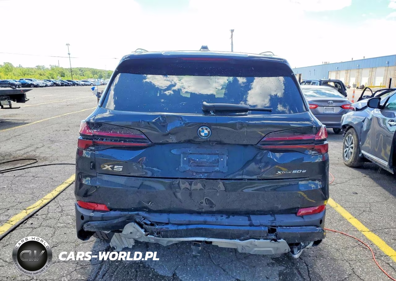 2026 BMW X5 xDrive50E VIN:5UX43EU09T9186801 - 6