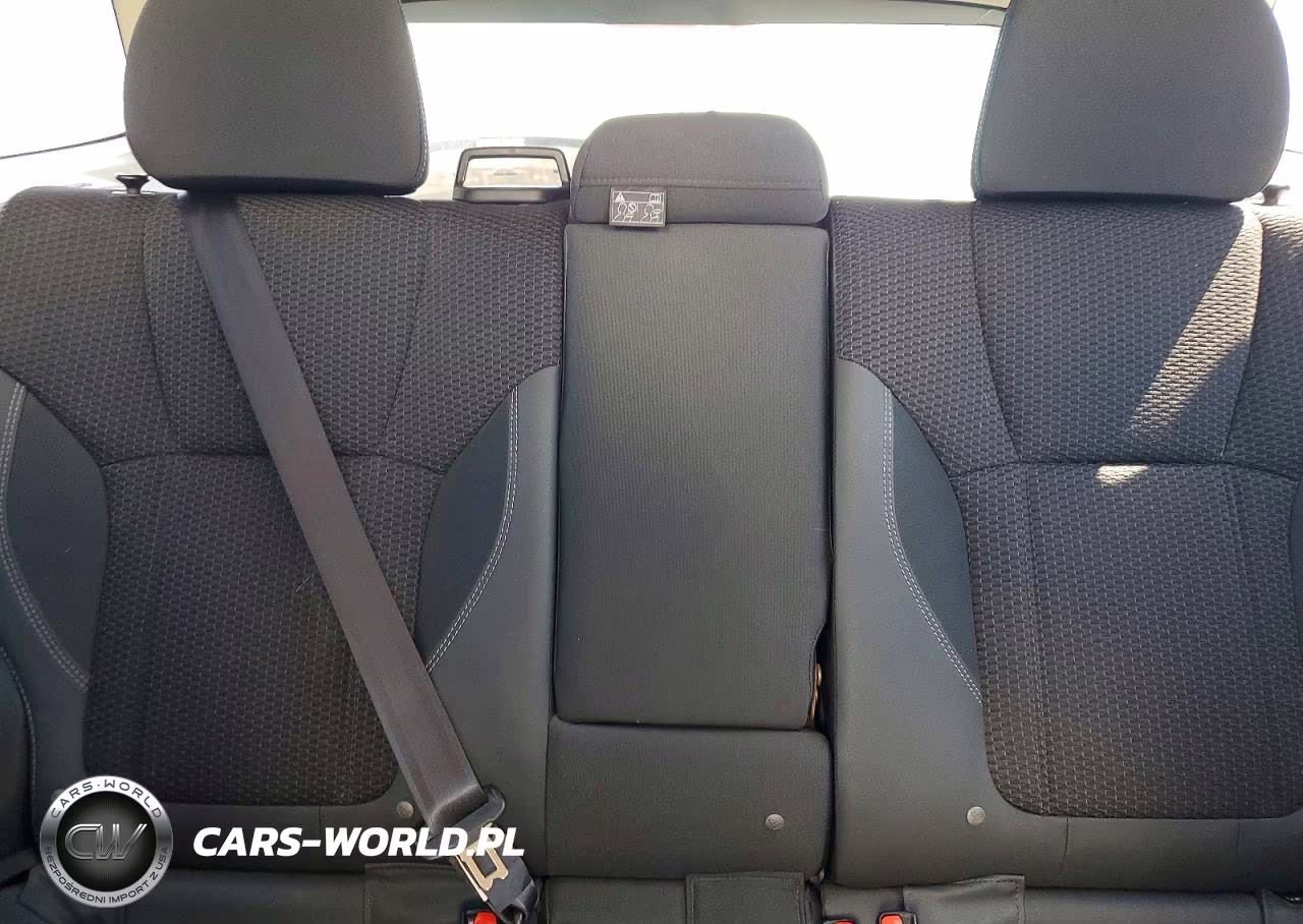 2019 Subaru Forester Premium VIN:JF2SKAEC5KH407846 - 10