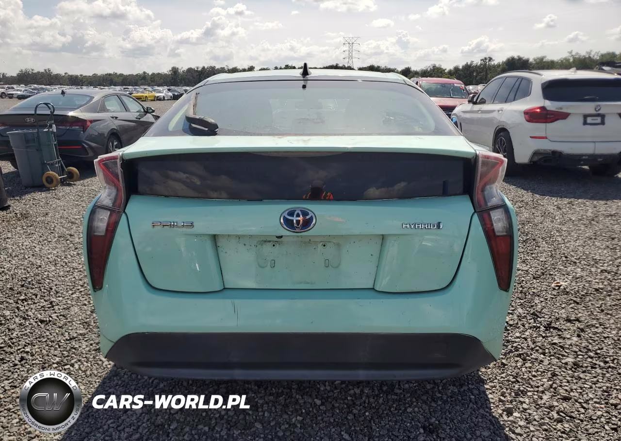 2016 Toyota Prius VIN:JTDKARFU1G3027995 - 6