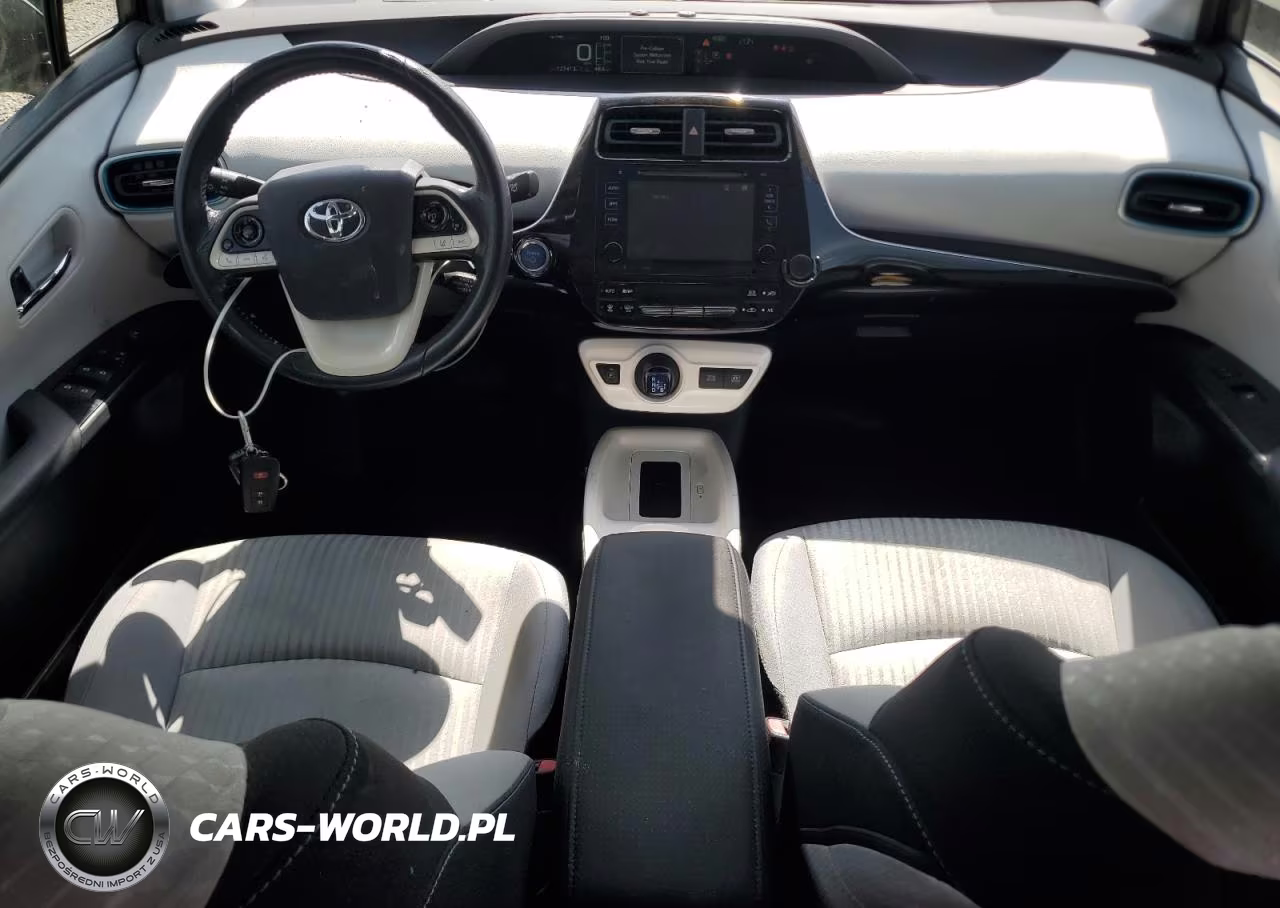 2016 Toyota Prius VIN:JTDKARFU1G3027995 - 8
