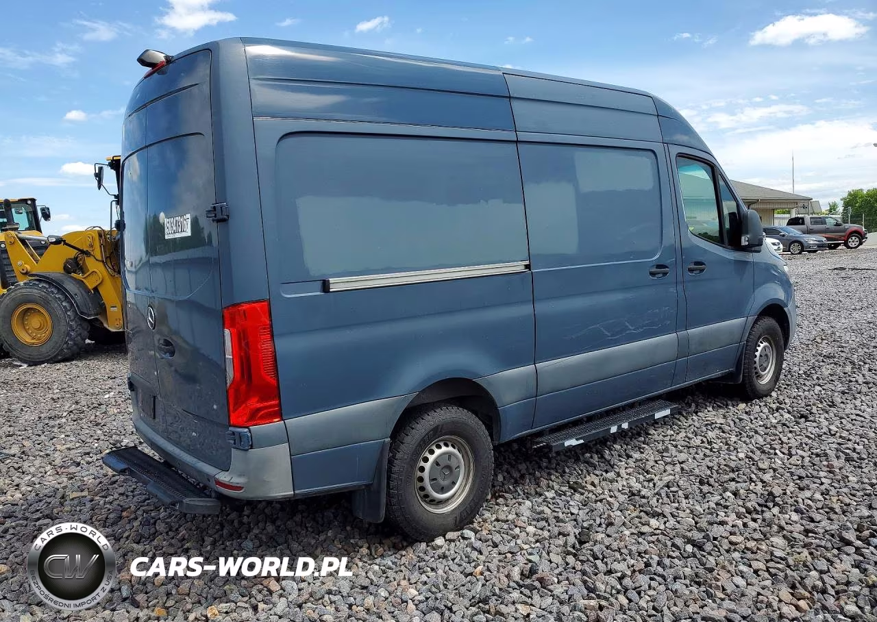 2019 Mercedes Benz Sprinter 2500 Delivery Van VIN:WD4PF0CD5KP102034 - 3