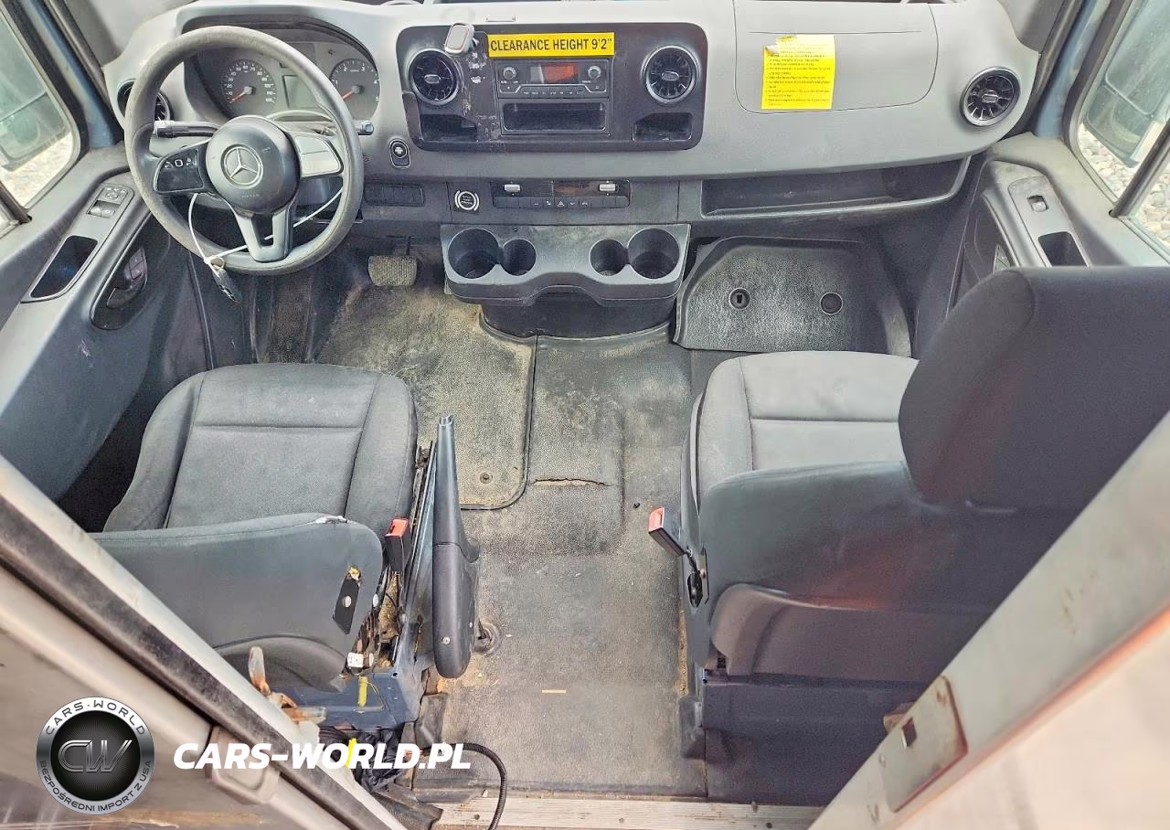 2019 Mercedes Benz Sprinter 2500 Delivery Van VIN:WD4PF0CD5KP102034 - 8