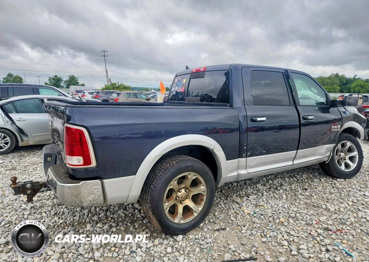 2013 Ram 1500 Laramie VIN:1C6RR7NT6DS568392 - 3