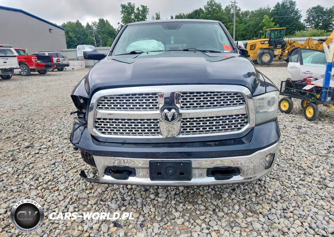 2013 Ram 1500 Laramie VIN:1C6RR7NT6DS568392 - 5