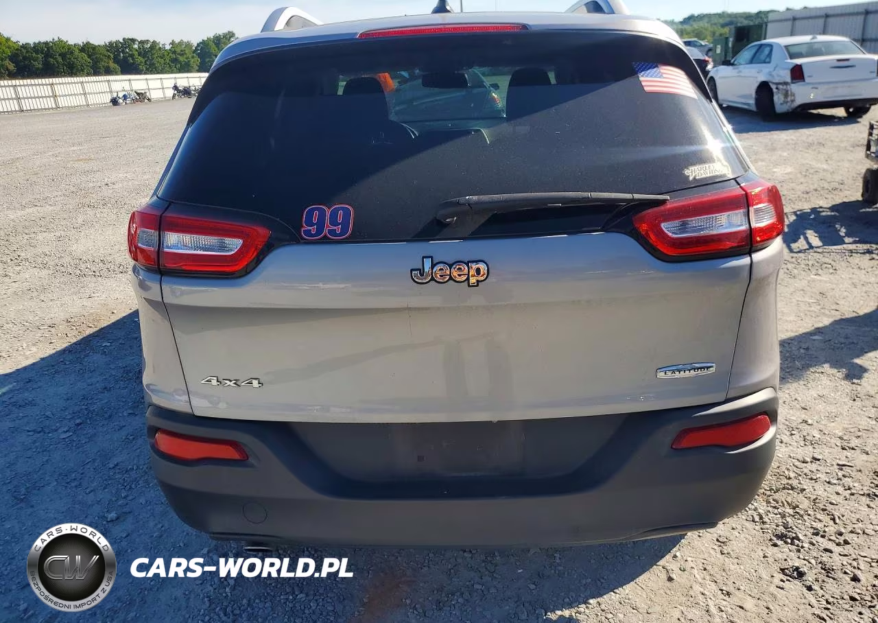 2014 Jeep Cherokee Latitude VIN:1C4PJMCB4EW243816 - 6