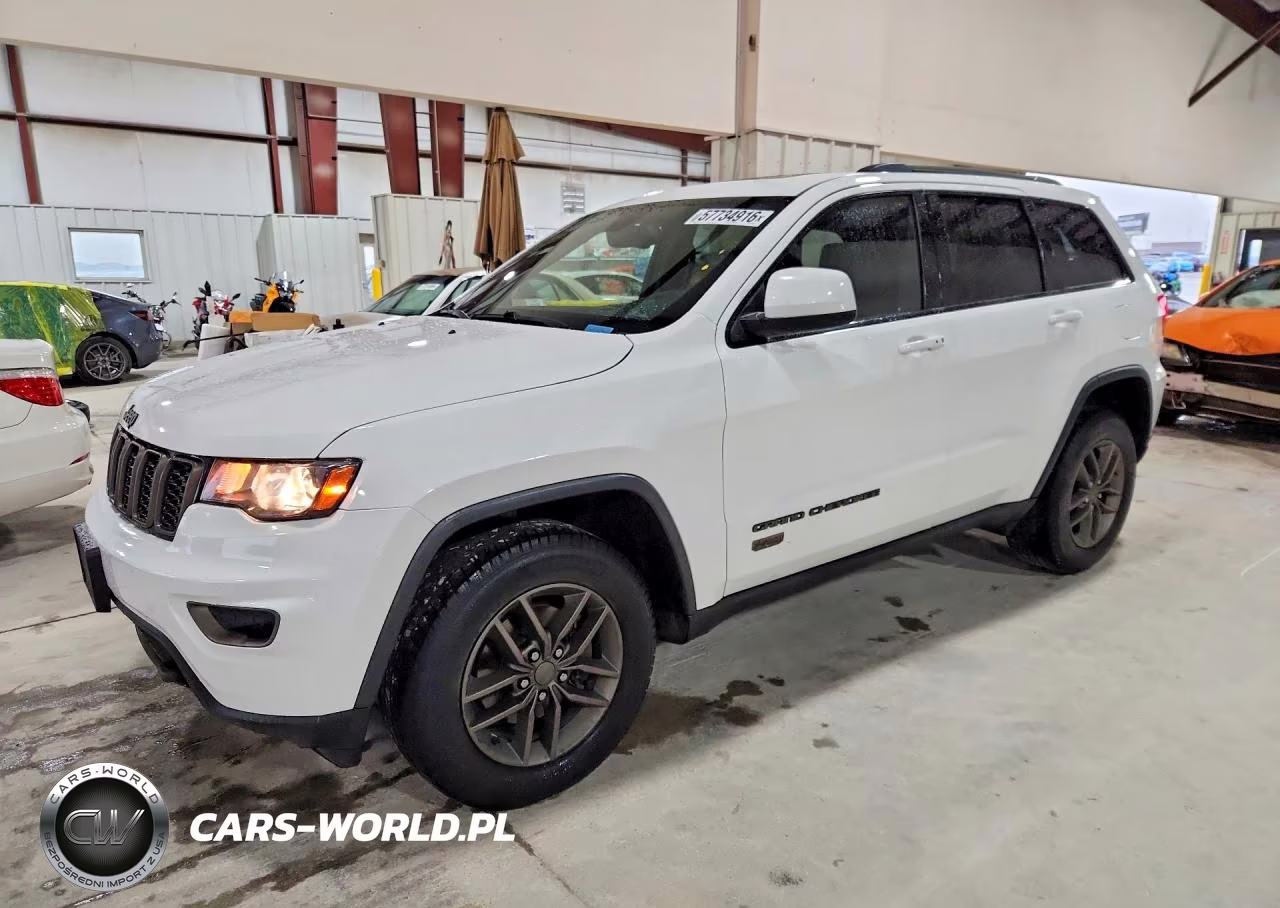 2016 Jeep Grand Cherokee Laredo – zdjęcie 1 z 13