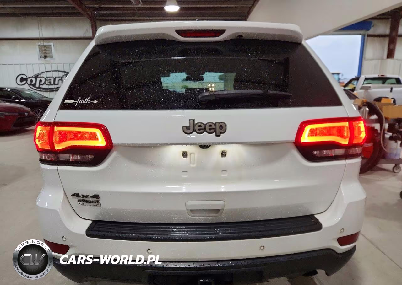 2016 Jeep Grand Cherokee Laredo VIN:1C4RJFAG6GC366833 - 6