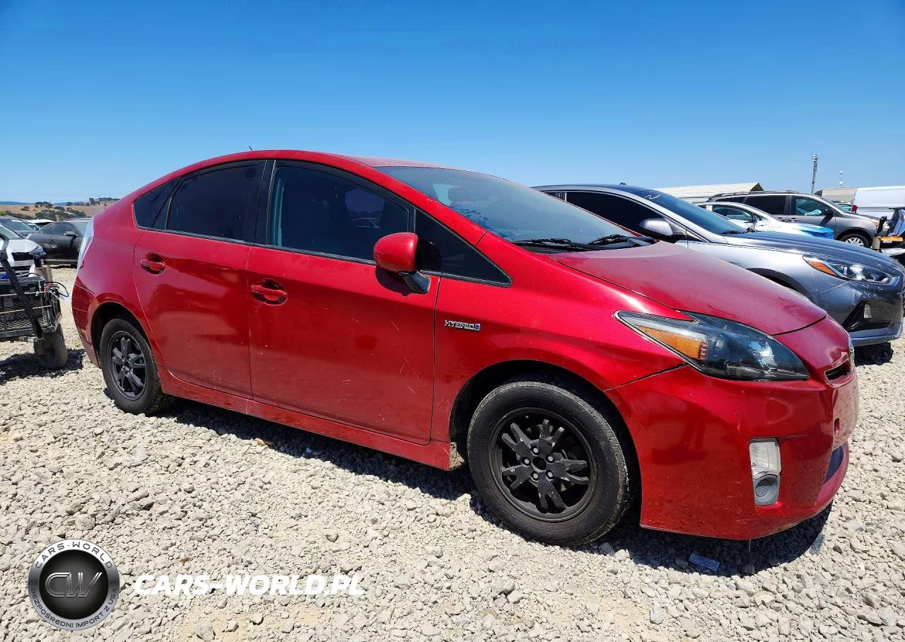 2010 Toyota Prius Iii VIN:JTDKN3DU8A0030910 - 4