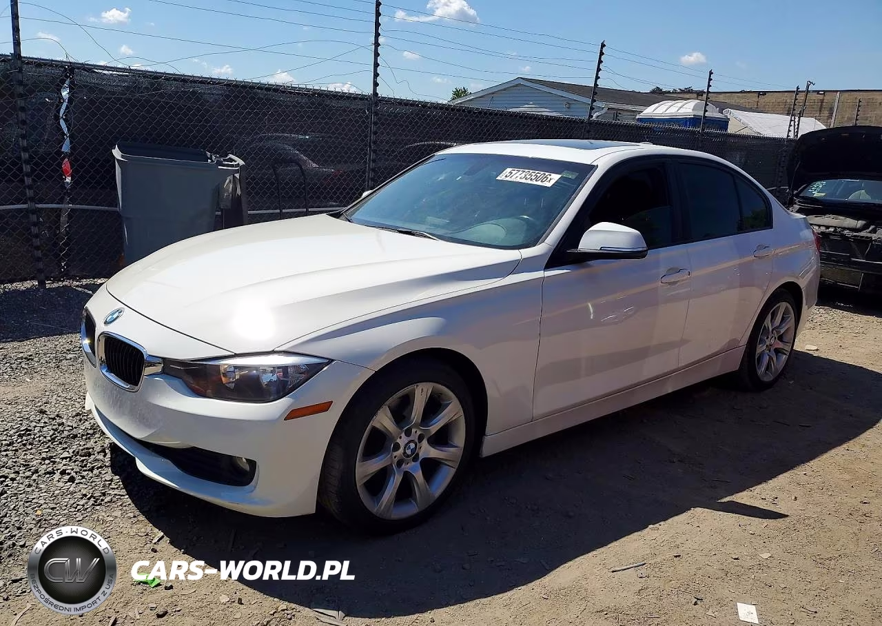 2014 BMW 320 I xDrive – zdjęcie 1 z 12