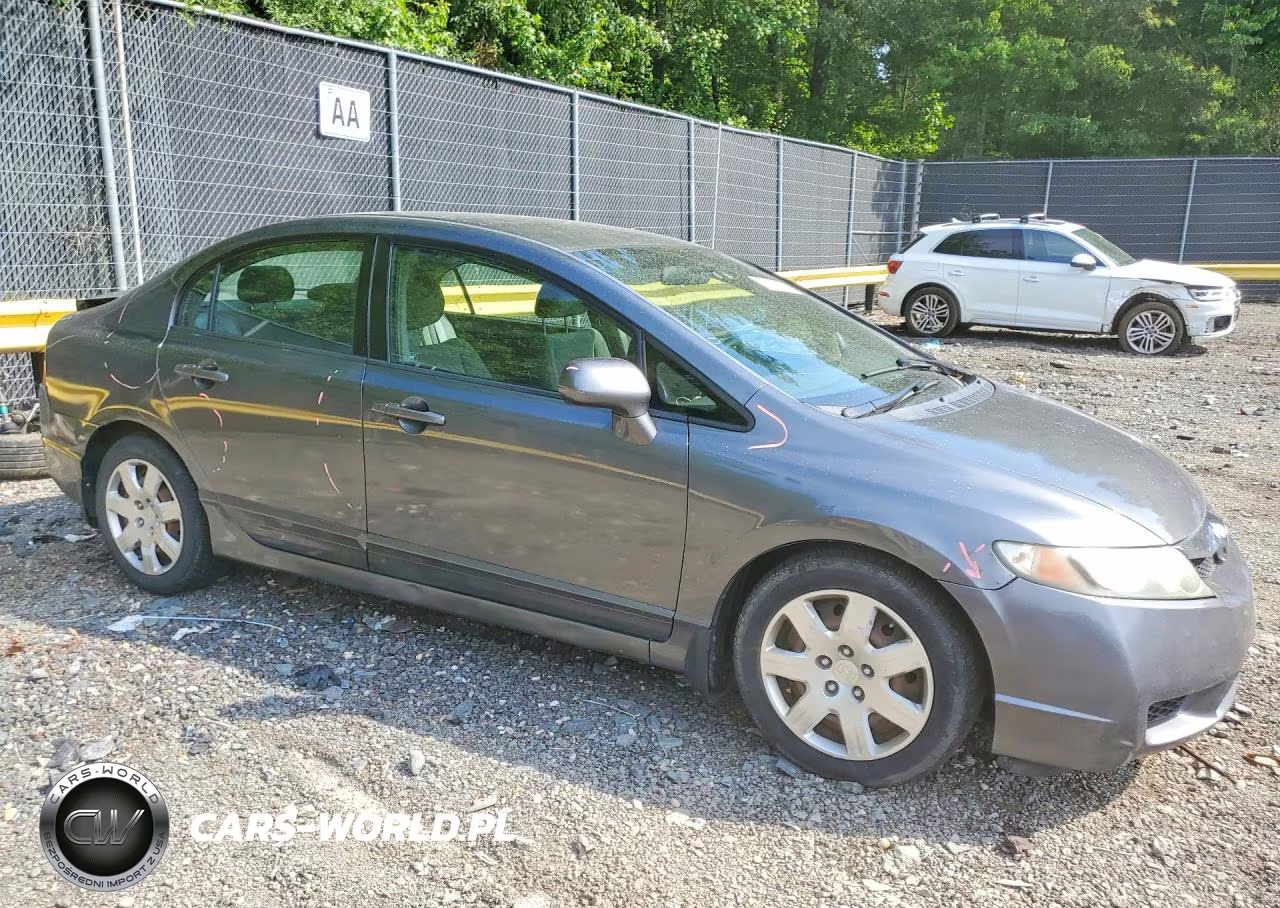 2010 Honda Civic Lx VIN:2HGFA1F57AH559897 - 4