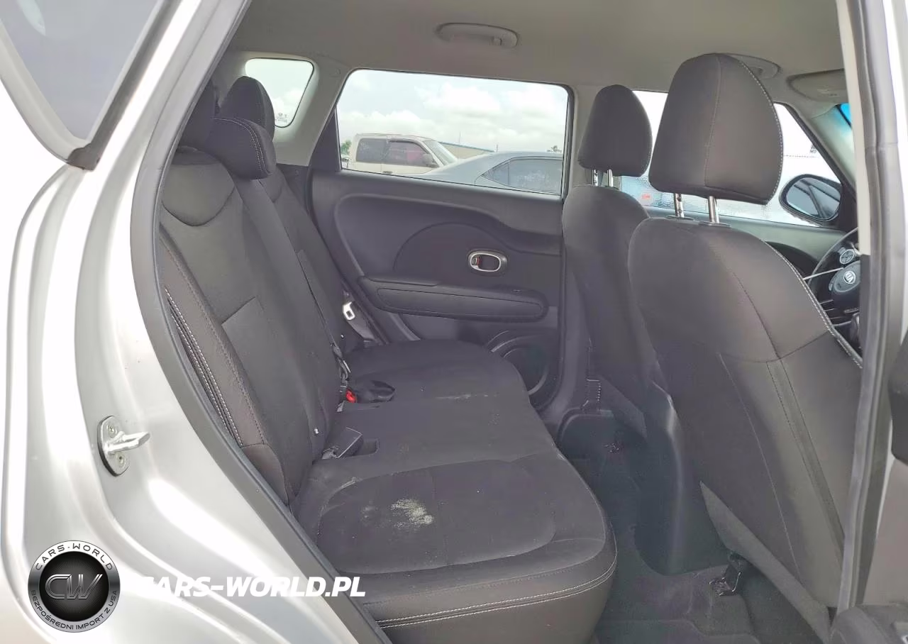 2018 Kia Soul Base VIN:KNDJN2A22J7570494 - 10