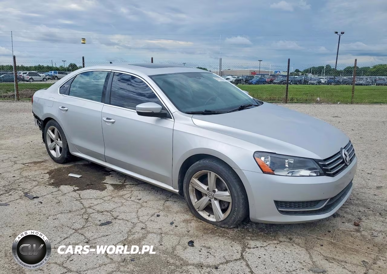 2013 Volkswagen Passat Se VIN:1VWBH7A32DC072970 - 4