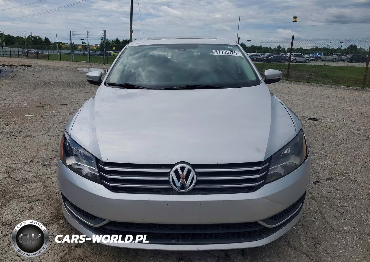 2013 Volkswagen Passat Se VIN:1VWBH7A32DC072970 - 5
