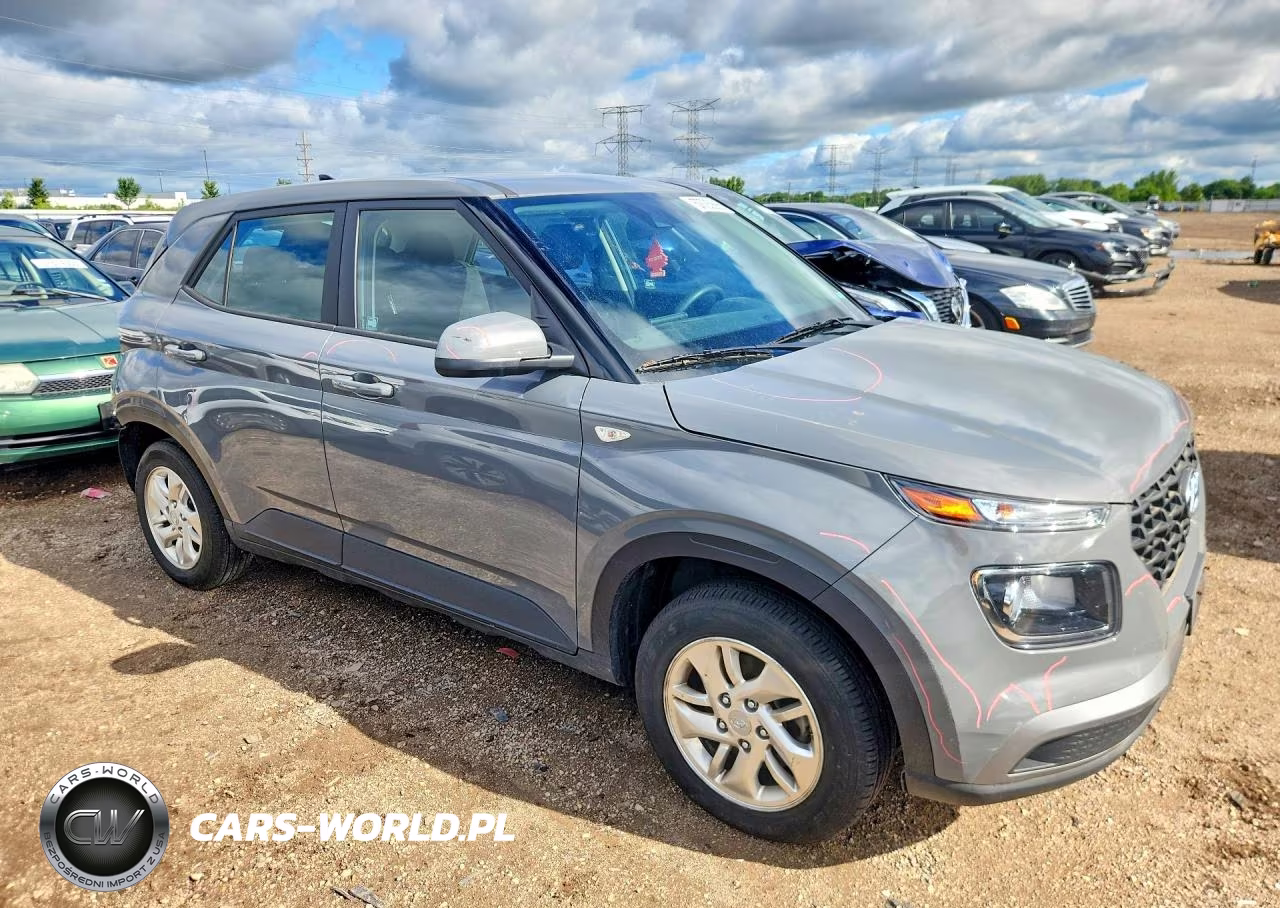 2021 Hyundai Venue Se VIN:KMHRB8A32MU089461 - 4
