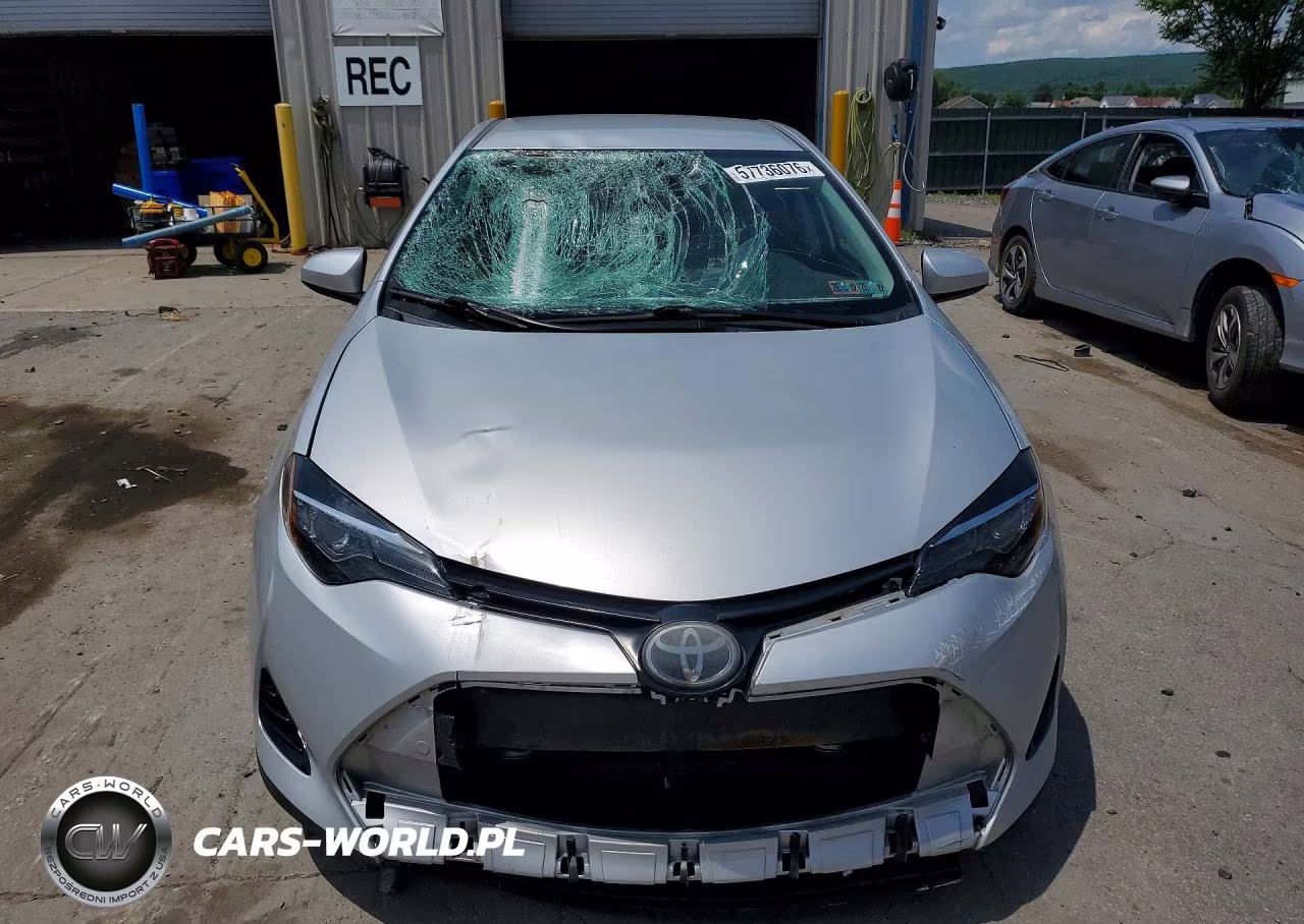 2019 Toyota Corolla Le VIN:2T1BURHE0KC129298 - 5