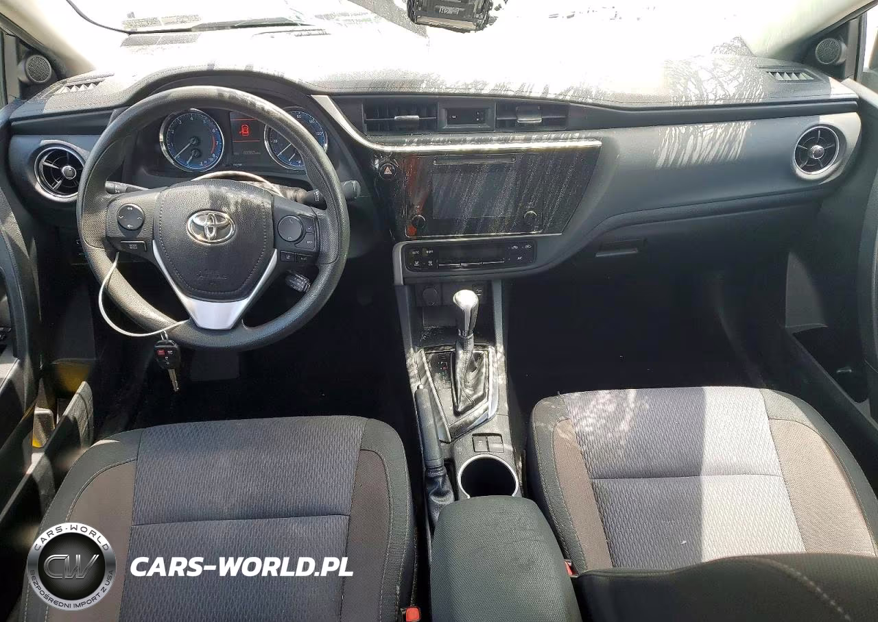 2019 Toyota Corolla Le VIN:2T1BURHE0KC129298 - 8