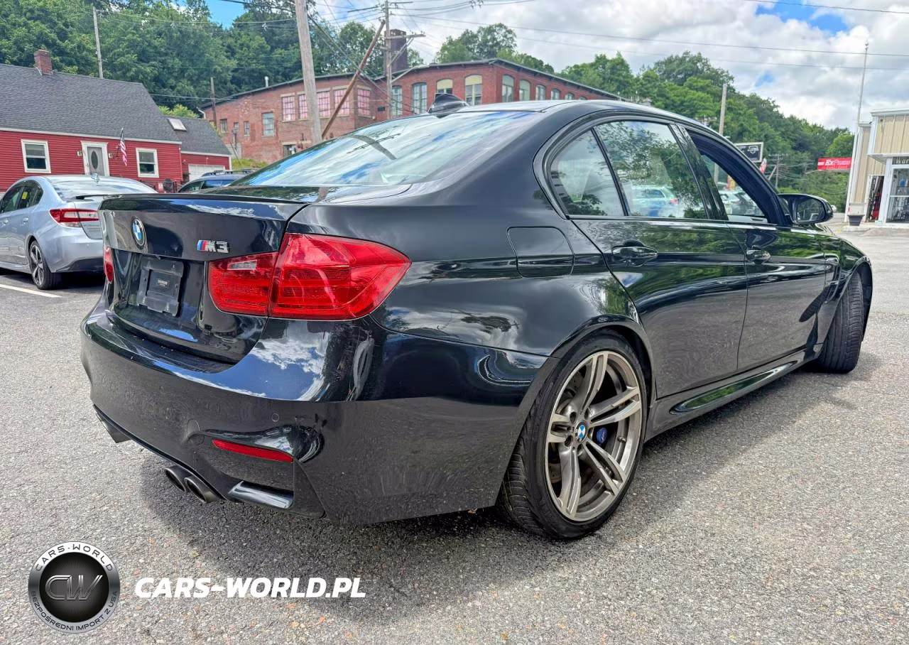 2015 BMW M3 VIN:WBS3C9C55FP803086 - 3