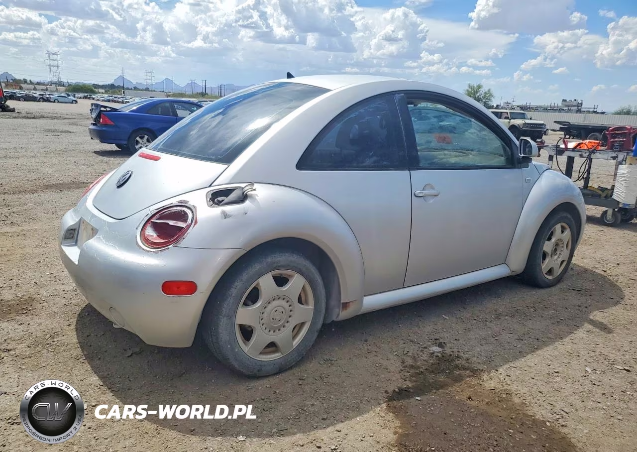 2000 Volkswagen New Beetle Gls VIN:3VWCA21C2YM459969 - 3