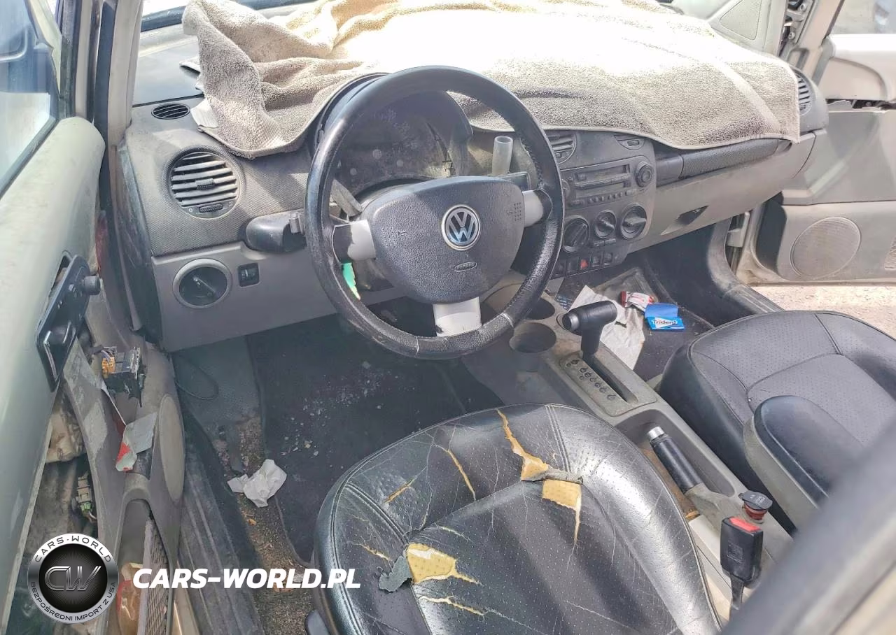 2000 Volkswagen New Beetle Gls VIN:3VWCA21C2YM459969 - 8