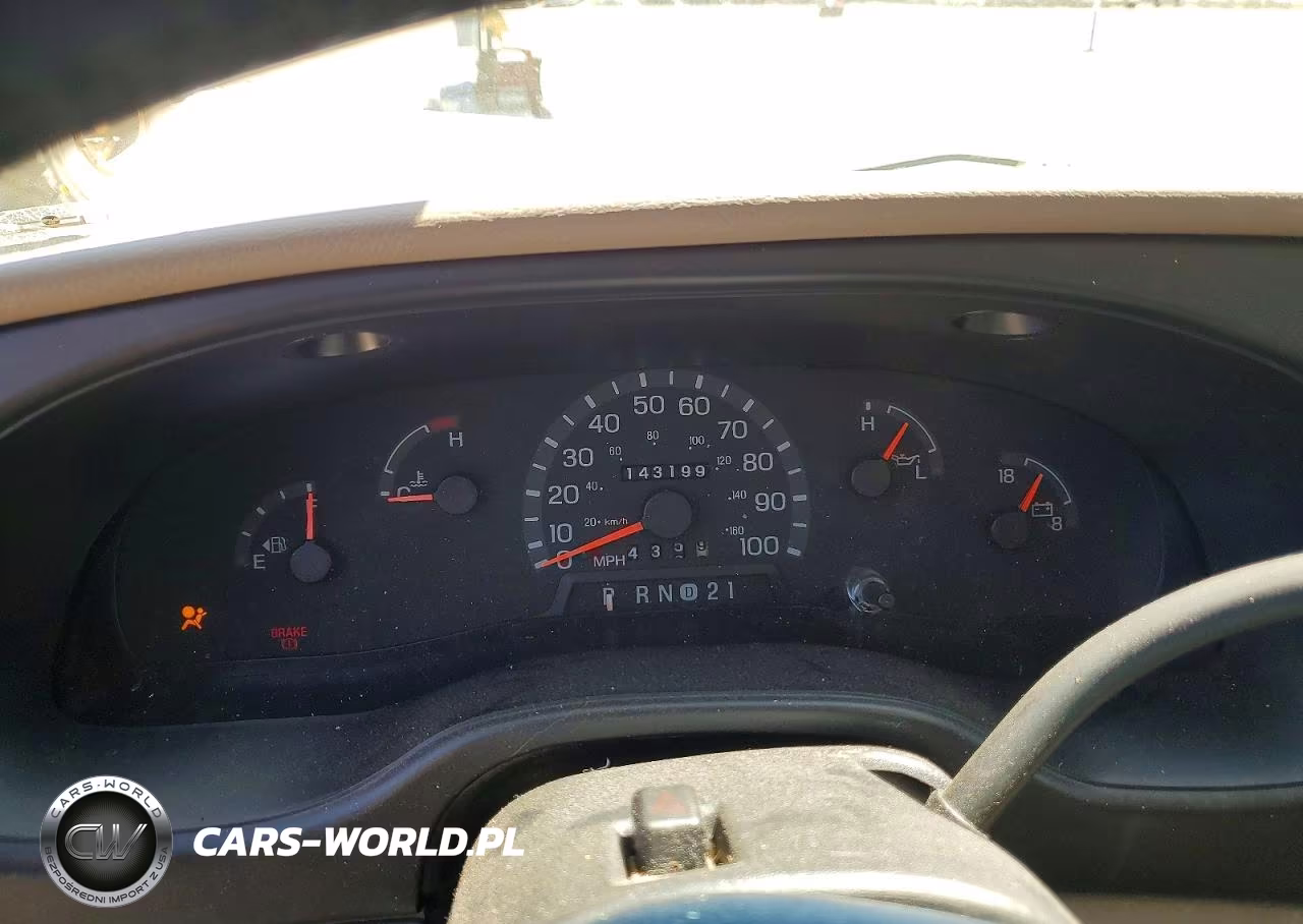 2001 Ford E-250 VIN:1FDPE24LX1HB29913 - 9