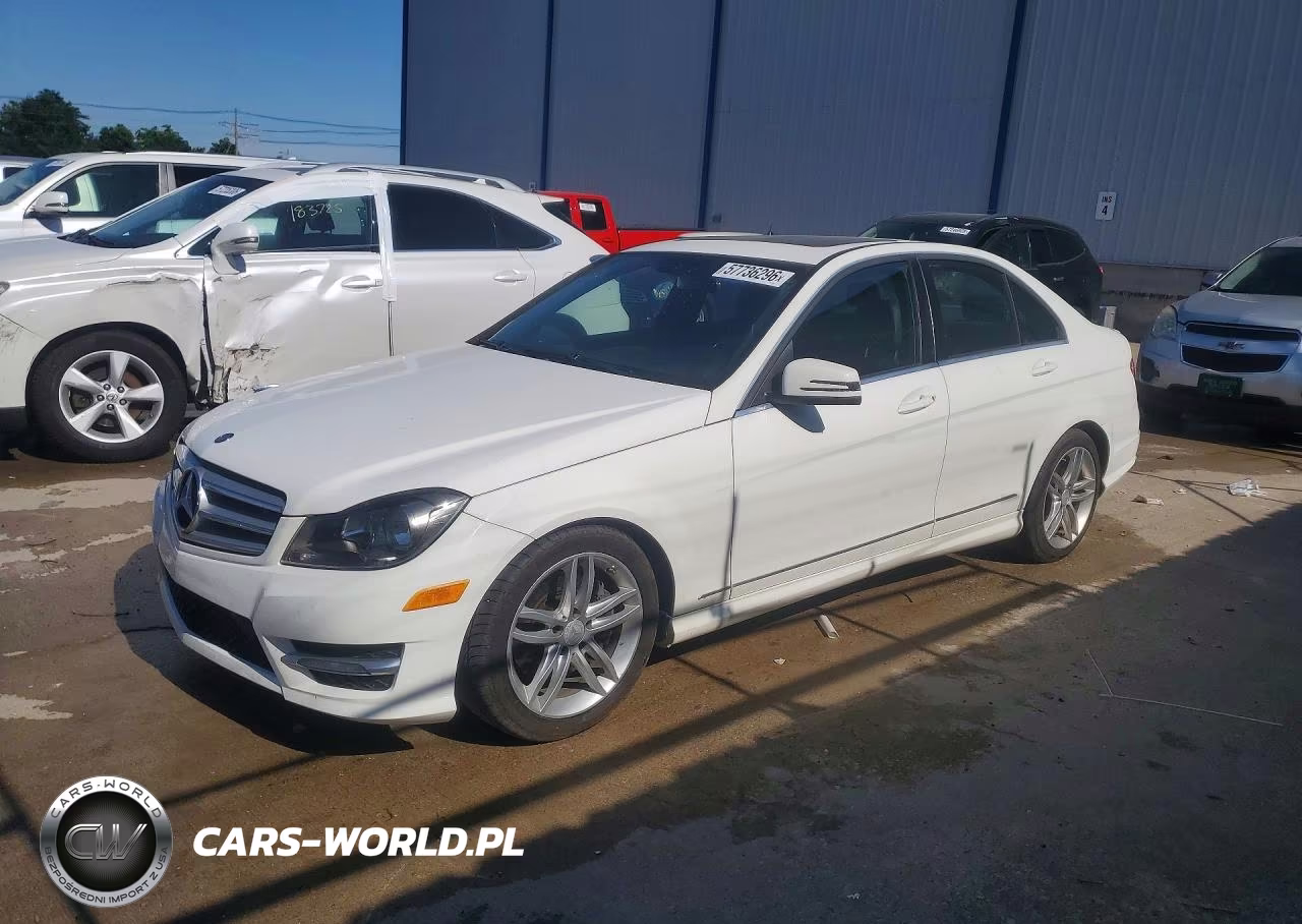 2013 MERCEDES-BENZ C 300 4MATIC – zdjęcie 1 z 12