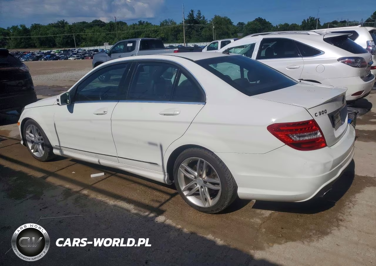 2013 MERCEDES-BENZ C 300 4MATIC VIN:WDDGF8AB8DR264537 - 2