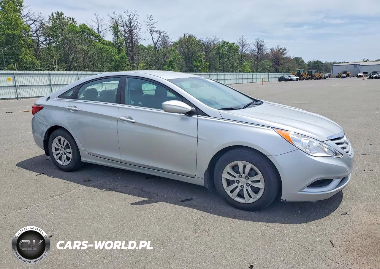 2011 Hyundai Sonata Gls VIN:5NPEB4AC1BH102316 - 4