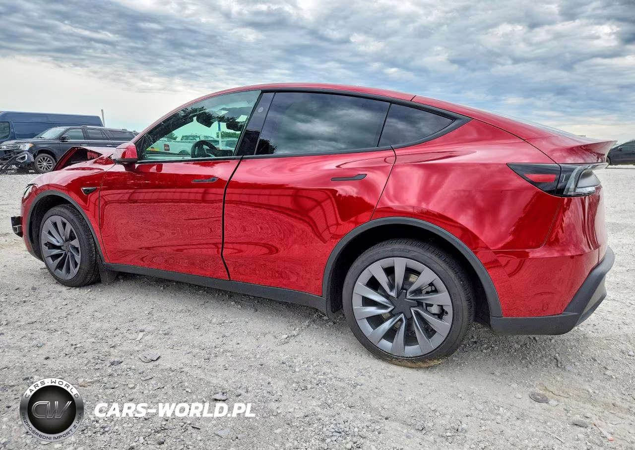 2026 Tesla Model Y VIN:7SAYGDEE1TF607799 - 2