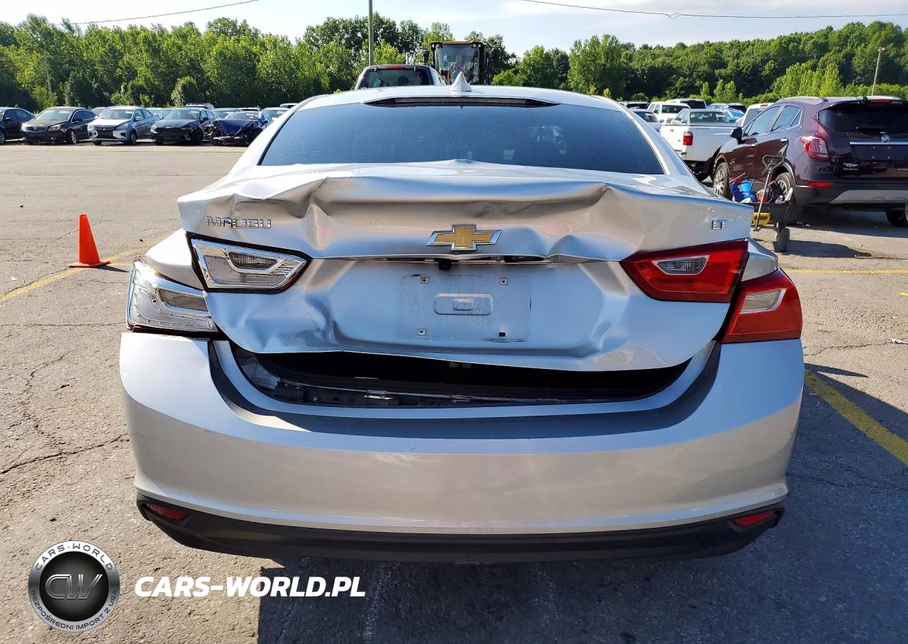 2016 Chevrolet Malibu Lt VIN:1G1ZE5ST6GF340587 - 6
