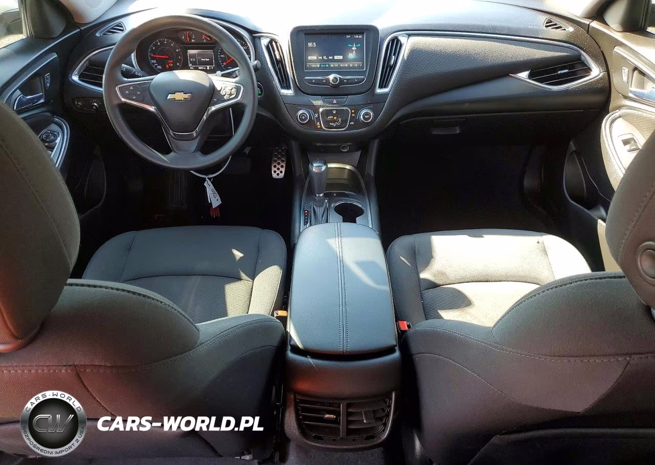 2016 Chevrolet Malibu Lt VIN:1G1ZE5ST6GF340587 - 8