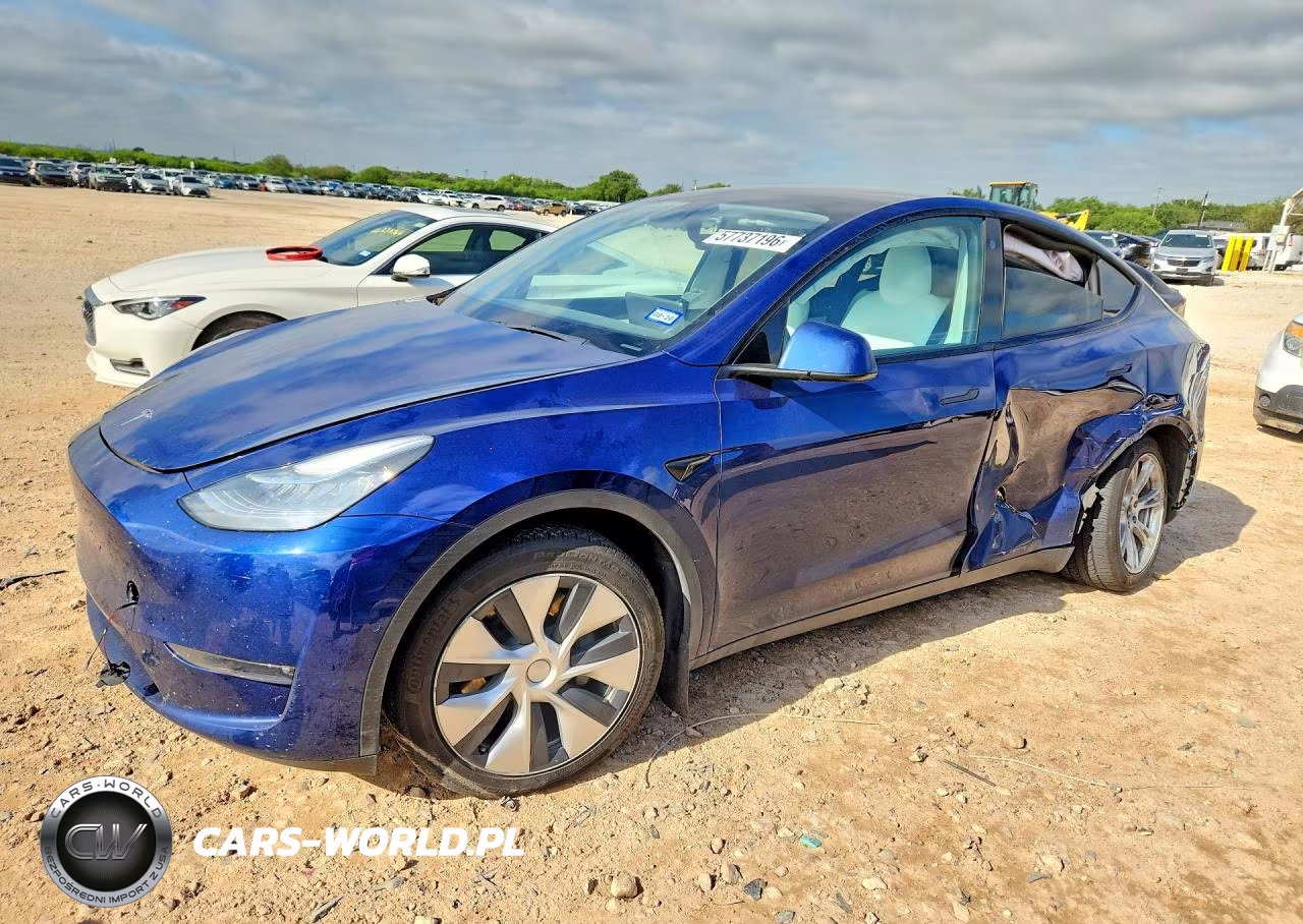 2021 Tesla Model Y – zdjęcie 1 z 13