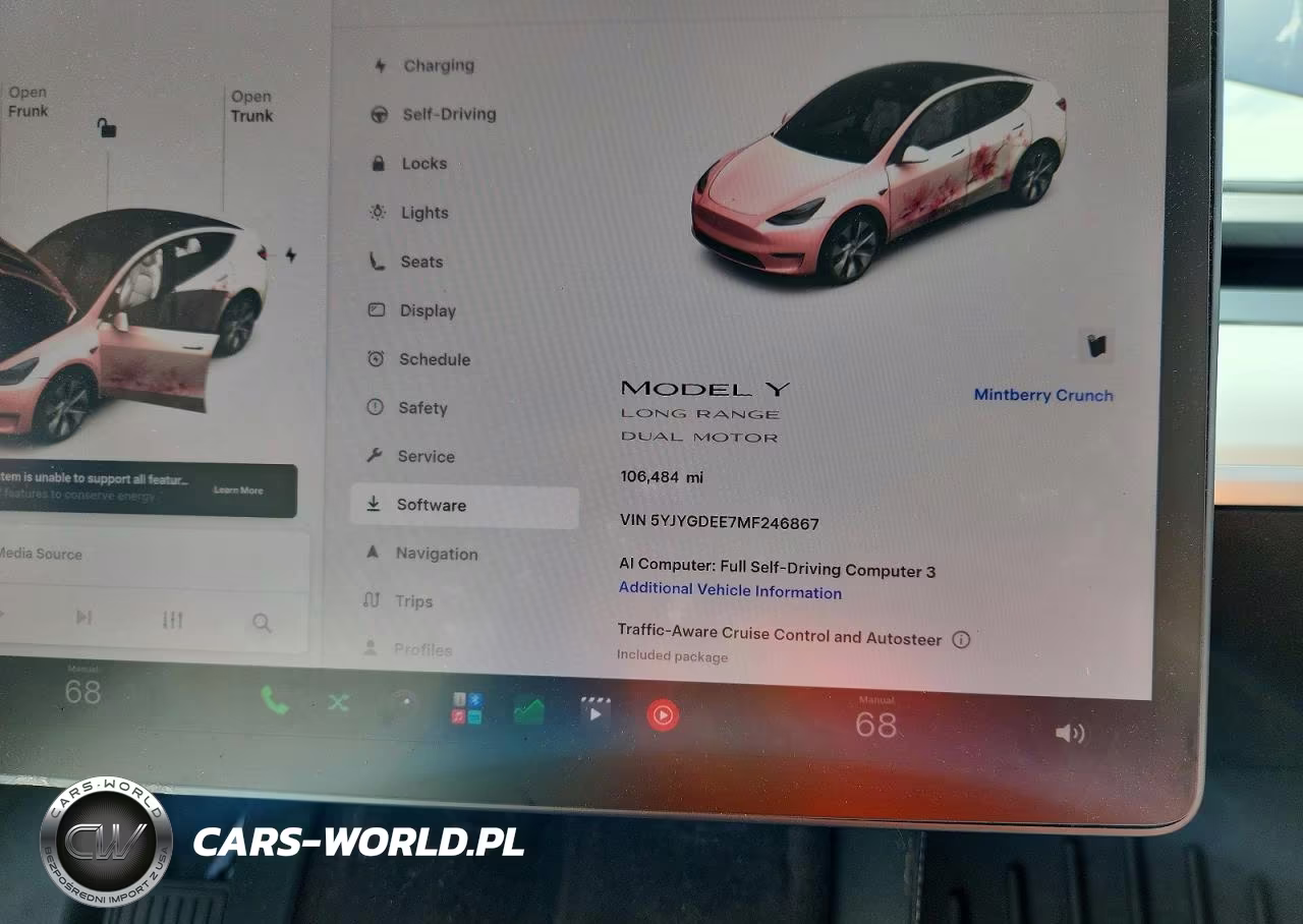 2021 Tesla Model Y VIN:5YJYGDEE7MF246867 - 9