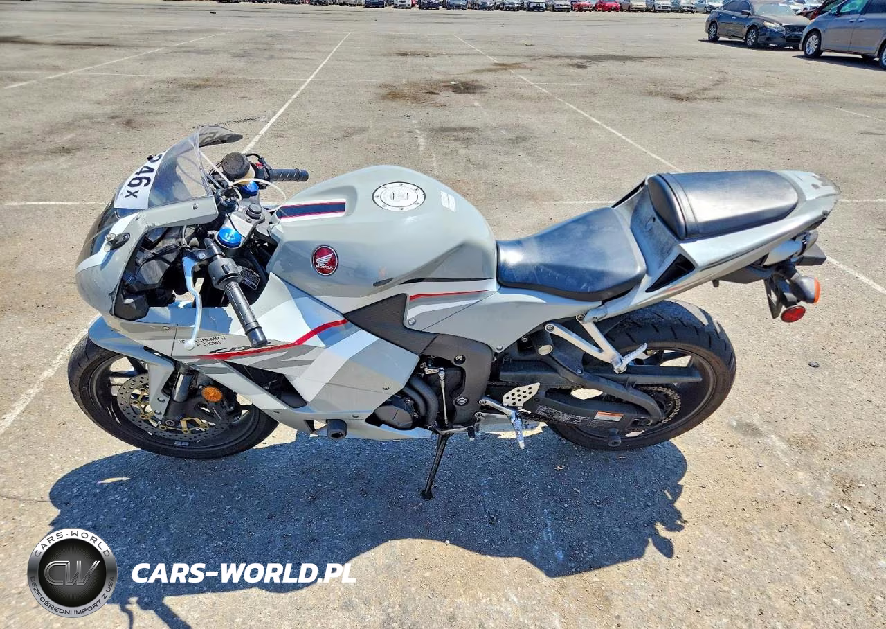 2026 Honda Cbr600 Rr VIN:JH2PC40H4TK300370 - 3