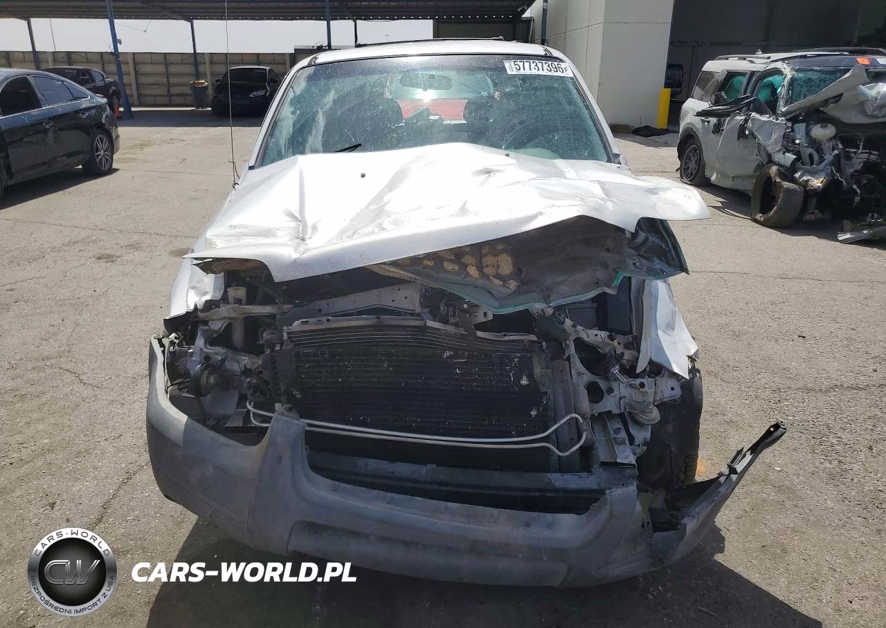 2003 Ford Escape Xls VIN:1FMYU92143KA51846 - 5