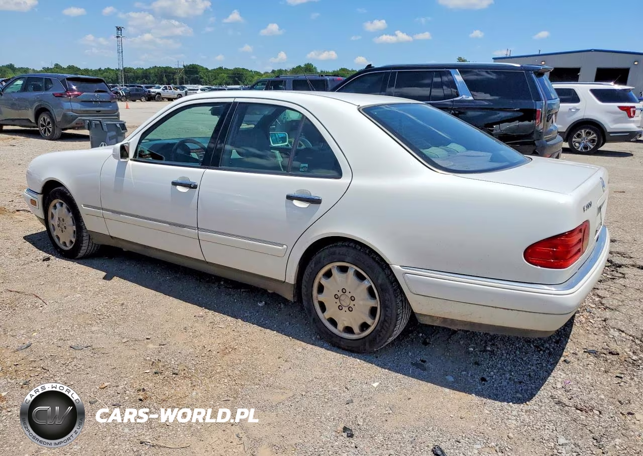 1998 Mercedes-Benz E 300Td VIN:WDBJF25F5WA624521 - 2
