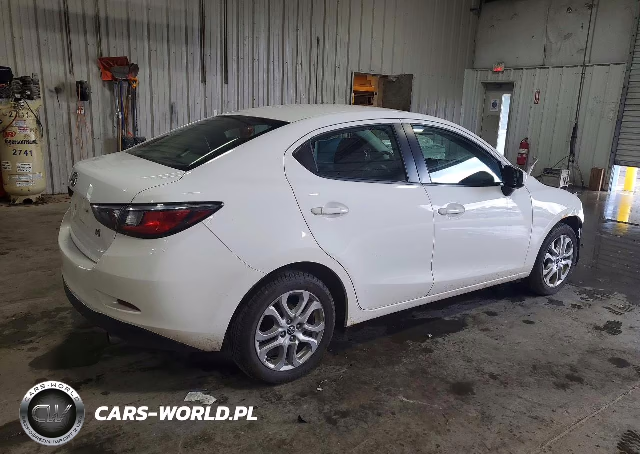 2017 Toyota Yaris Ia Base VIN:3MYDLBYV5HY165209 - 3